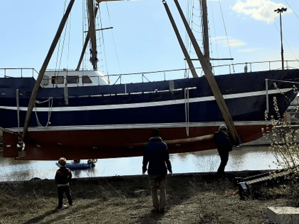 Jacht „Ojciec Bogusław” gotowy do wypłynięcia