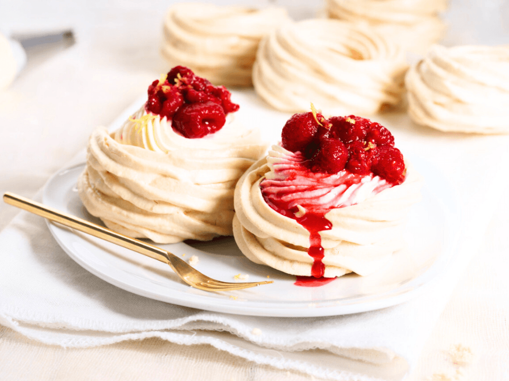 Mniej cukru – więcej energii. Jak mądrze jeść słodkości w karnawale?