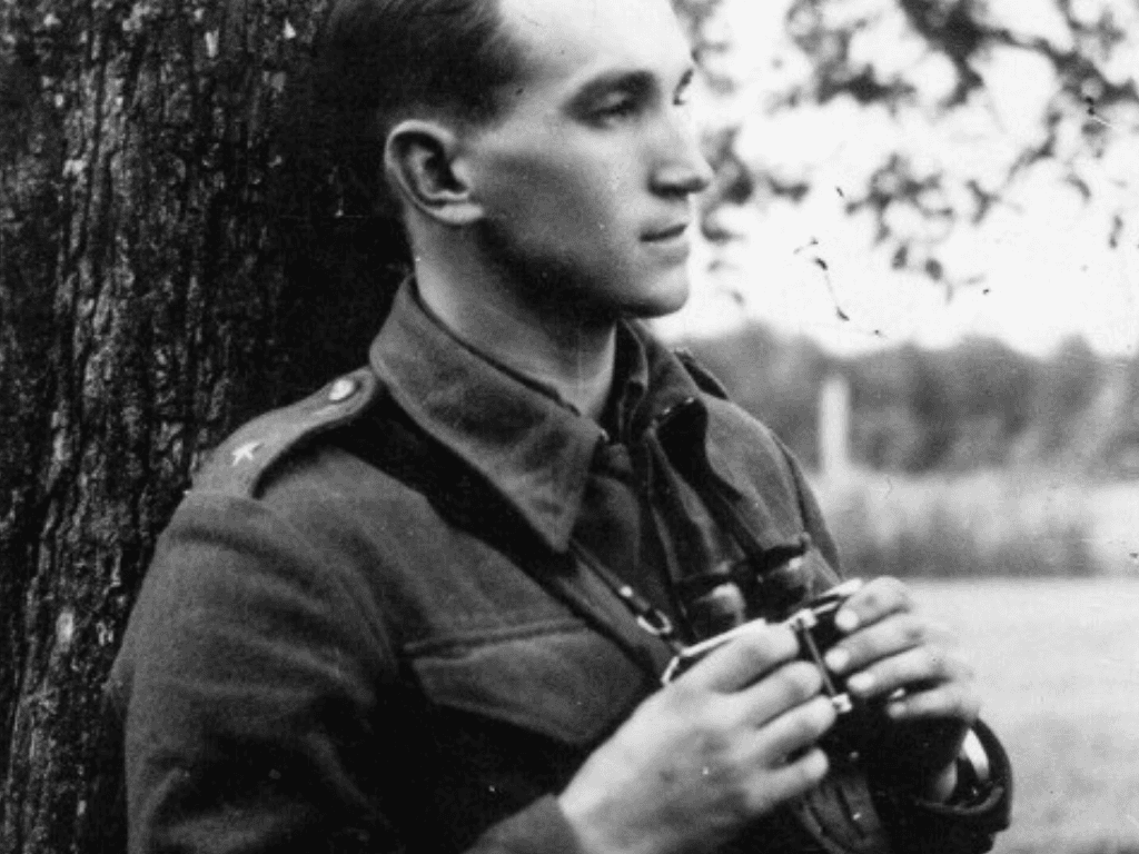 Etos w służbie. Czy „Bóg, honor, ojczyzna” ma znaczenie w XXI wieku?