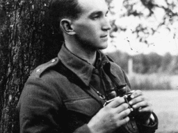 Etos w służbie. Czy „Bóg, honor, ojczyzna” ma znaczenie w XXI wieku?