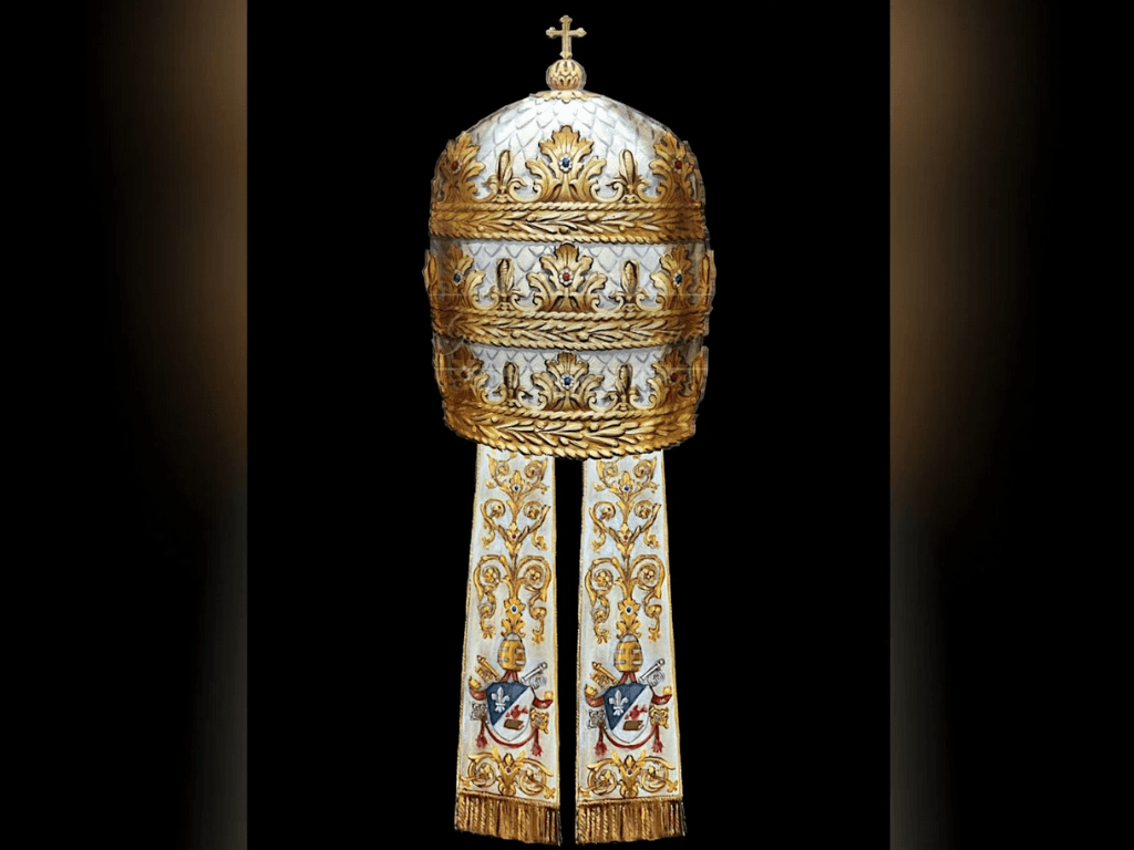 Amerykańscy katolicy chcą podarować papieżowi Leowi XIV papieską tiarę