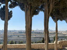 Odłamek pocisku przy Bazylice Grobu Bożego. Niepewność przed Wielkim Tygodniem w Jerozolimie