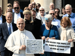 Spotkanie po latach. Koledzy z klasy odwiedzili papieża Leona XIV