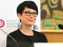 Religia albo etyka w szkołach? Prof. Aneta Rayzacher-Majewska o sporze wokół lekcji religii