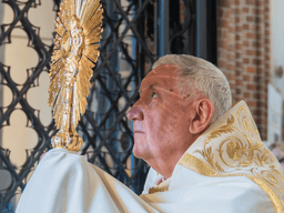Eucharystia źródłem siły i jedności. Kazanie bp. Romualda Kamińskiego na Boże Ciało