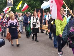 XVI Pielgrzymka Piesza z Warszawy do Ostrówka. „Poznałam, jak bardzo mnie Bóg miłuje” (Dzienniczek nr 16)