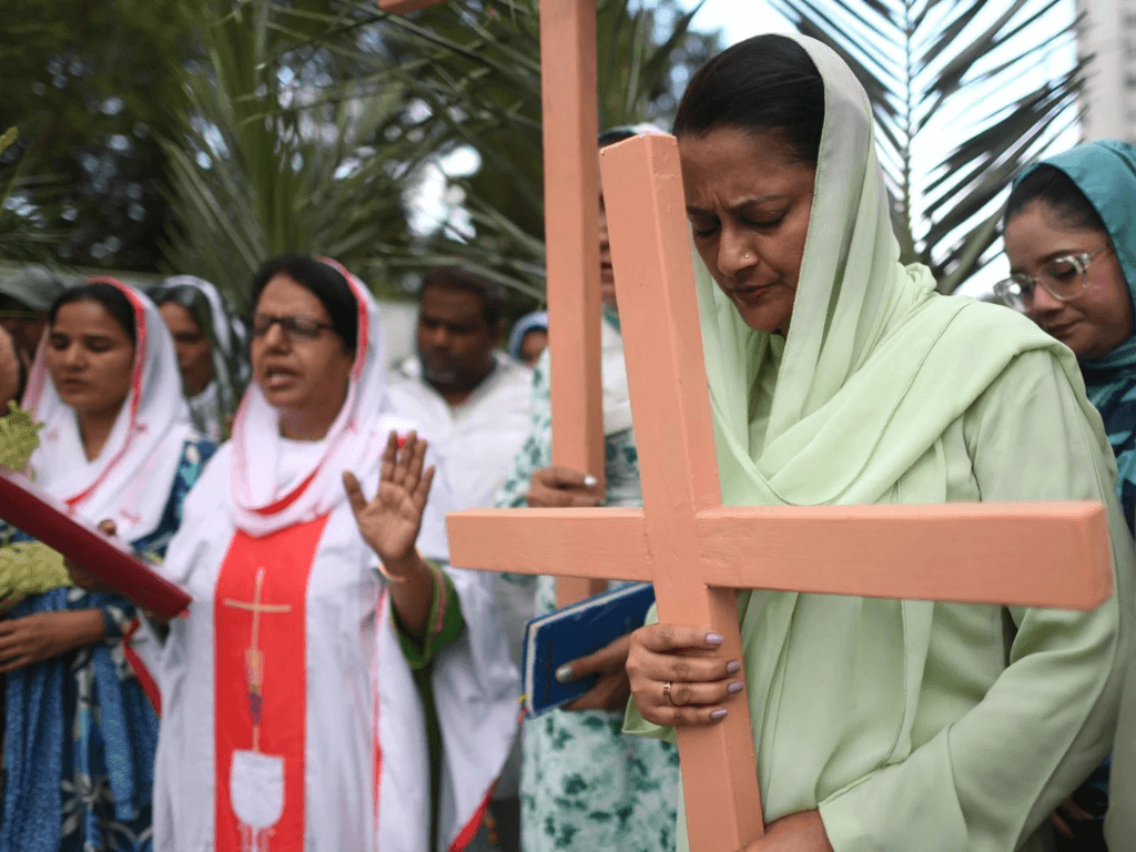 Pakistan. Uniewinniono ostatnich skazanych za lincz chrześcijańskiego małżeństwa