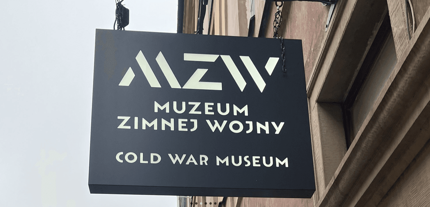 Tajne mapy, medal CIA i misja generała Kuklińskiego. Zimna wojna z polskiej perspektywy