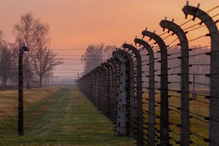Rocznica pierwszej ucieczki z Auschwitz. Niemcy zemścili się na 1311 więźniach