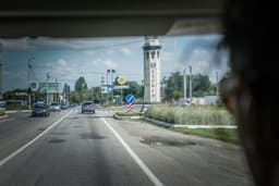 Niepodległość w cieniu wojny. Ukraina, która nauczyła się żyć obok śmierci