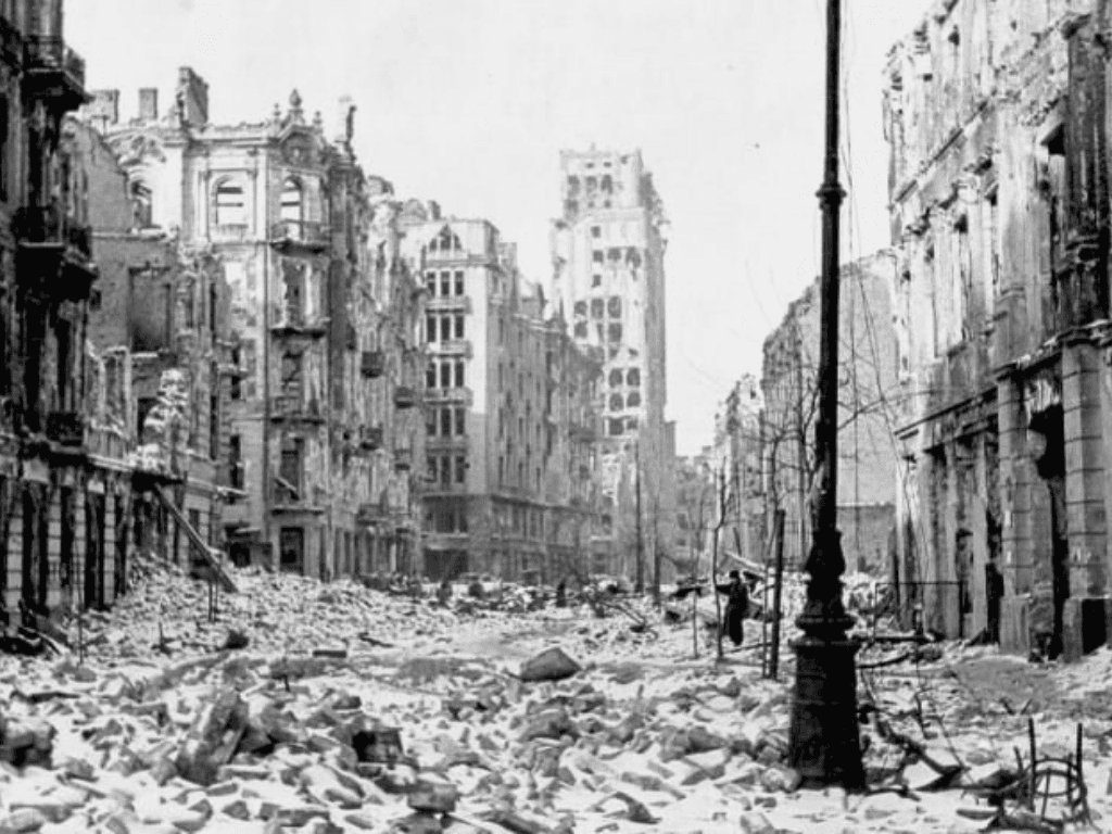Wojenne ślady na stołecznych kamienicach