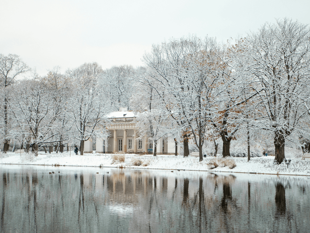 Zima jak za dawnych lat. Warszawa podsumowuje intensywny sezon