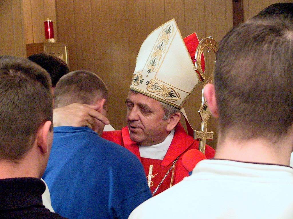 Przed 69 laty urodził się śp. bp Jan Chrapek Przed 69 laty urodził się śp. bp Jan Chrapek