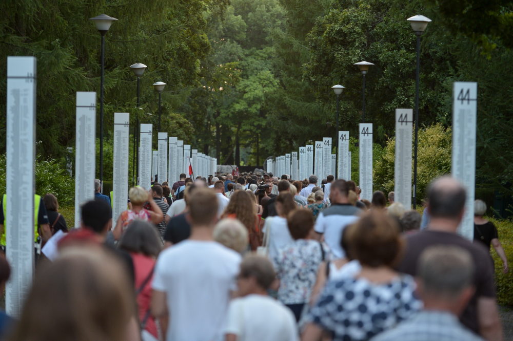 "W trakcie Powstania miałam 7 lat, widziałam tę rzeź…" "W trakcie Powstania miałam 7 lat, widziałam tę rzeź…"