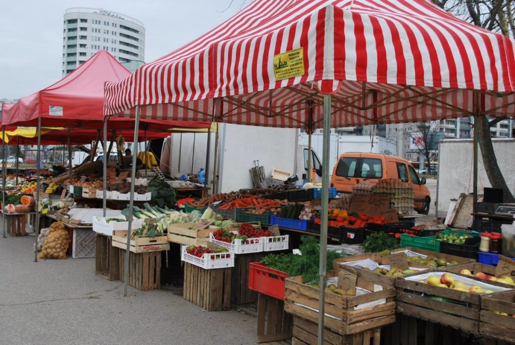 Dyskusje o przyszłości Bazarku „Na Dołku”