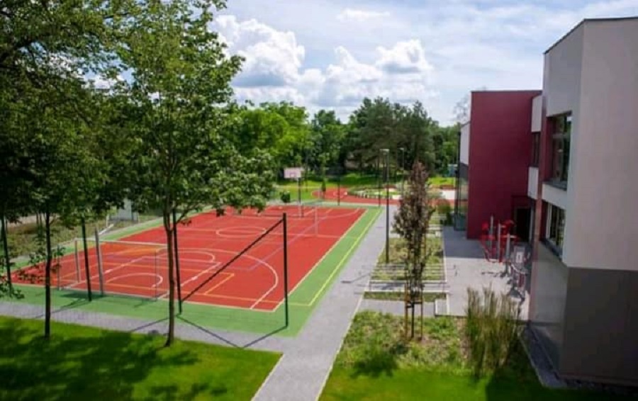 Nowy budynek szkoły specjalnej w Wawrze