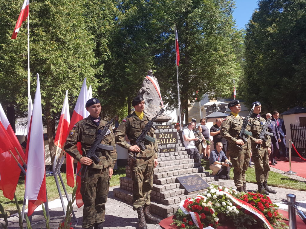 Apel poległych i złożenie wieńców na Cmentarzu Bohaterów 1920 Apel poległych i złożenie wieńców na Cmentarzu Bohaterów 1920