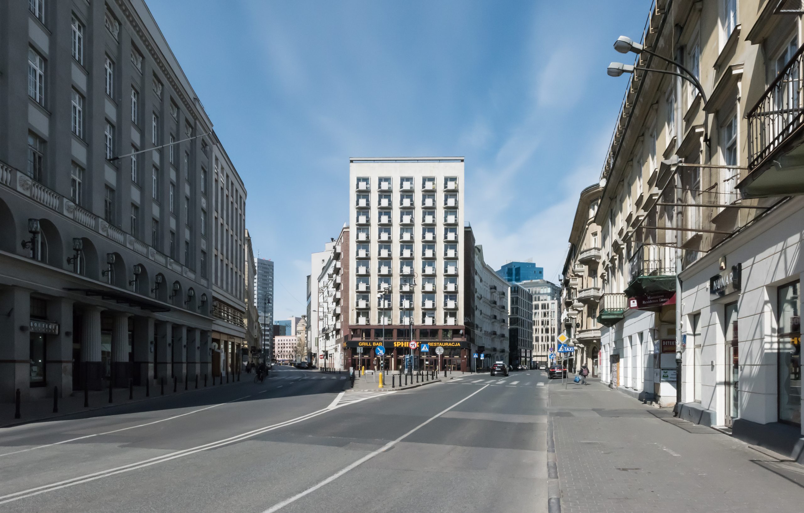 Plac Pięciu Rogów imienia Poli Negri? Tego chcą radni - Radio Warszawa ...
