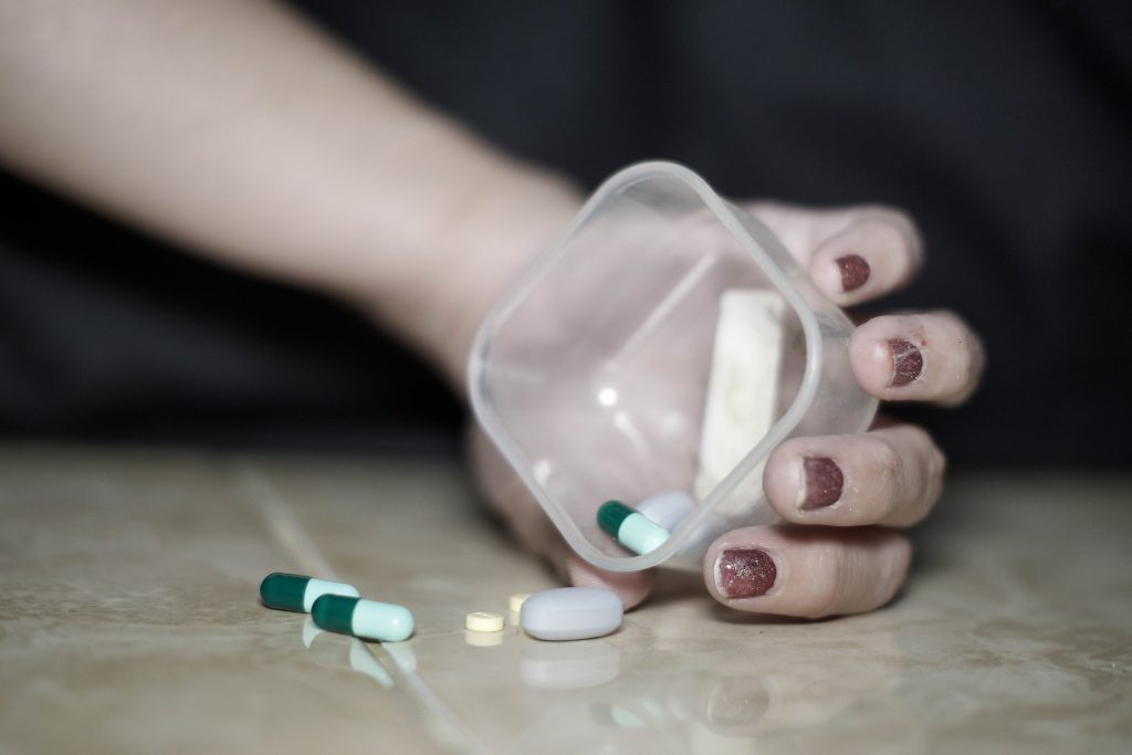 Wsparcie dla osób z myślami samobójczymi Wsparcie dla osób z myślami samobójczymi