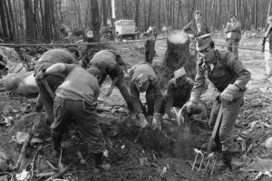 34 lata temu w Lesie Kabackim rozbił się Ił-62 "Tadeusz Kościuszko