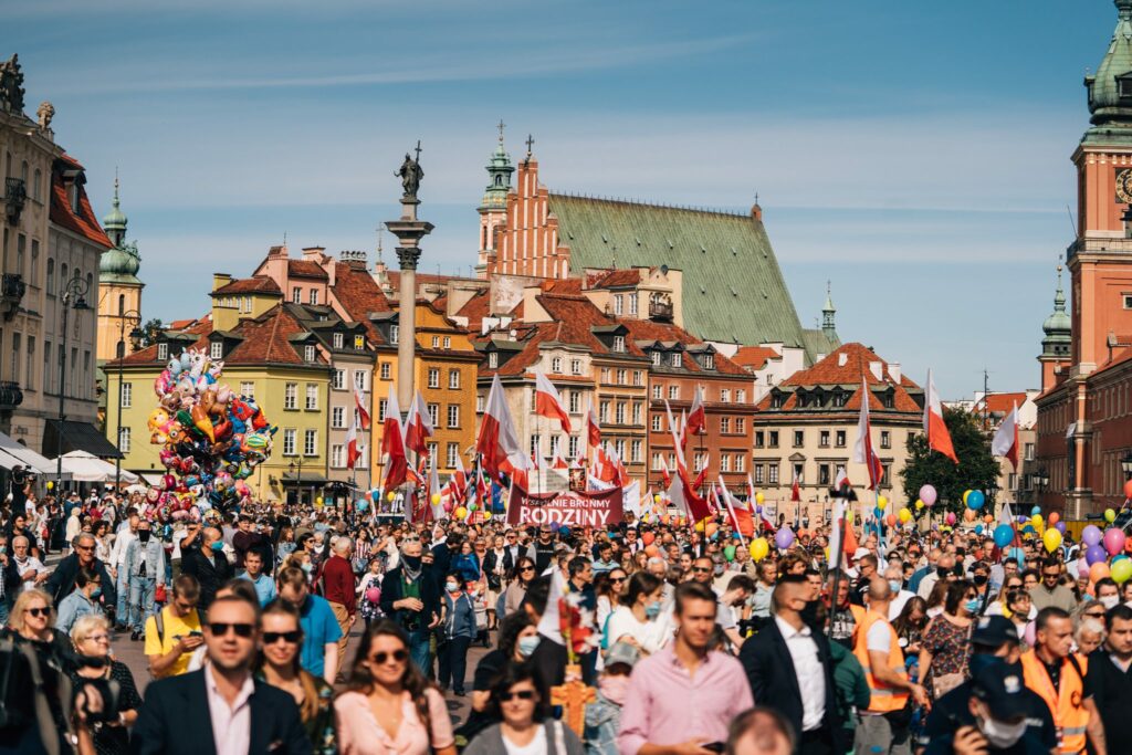 „Tato – bądź, prowadź, chroń”. Za miesiąc Marsz Dla Życia i Rodziny