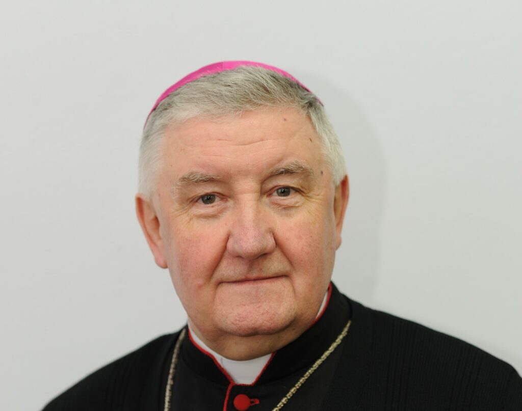 biskup Romuald Kamiński