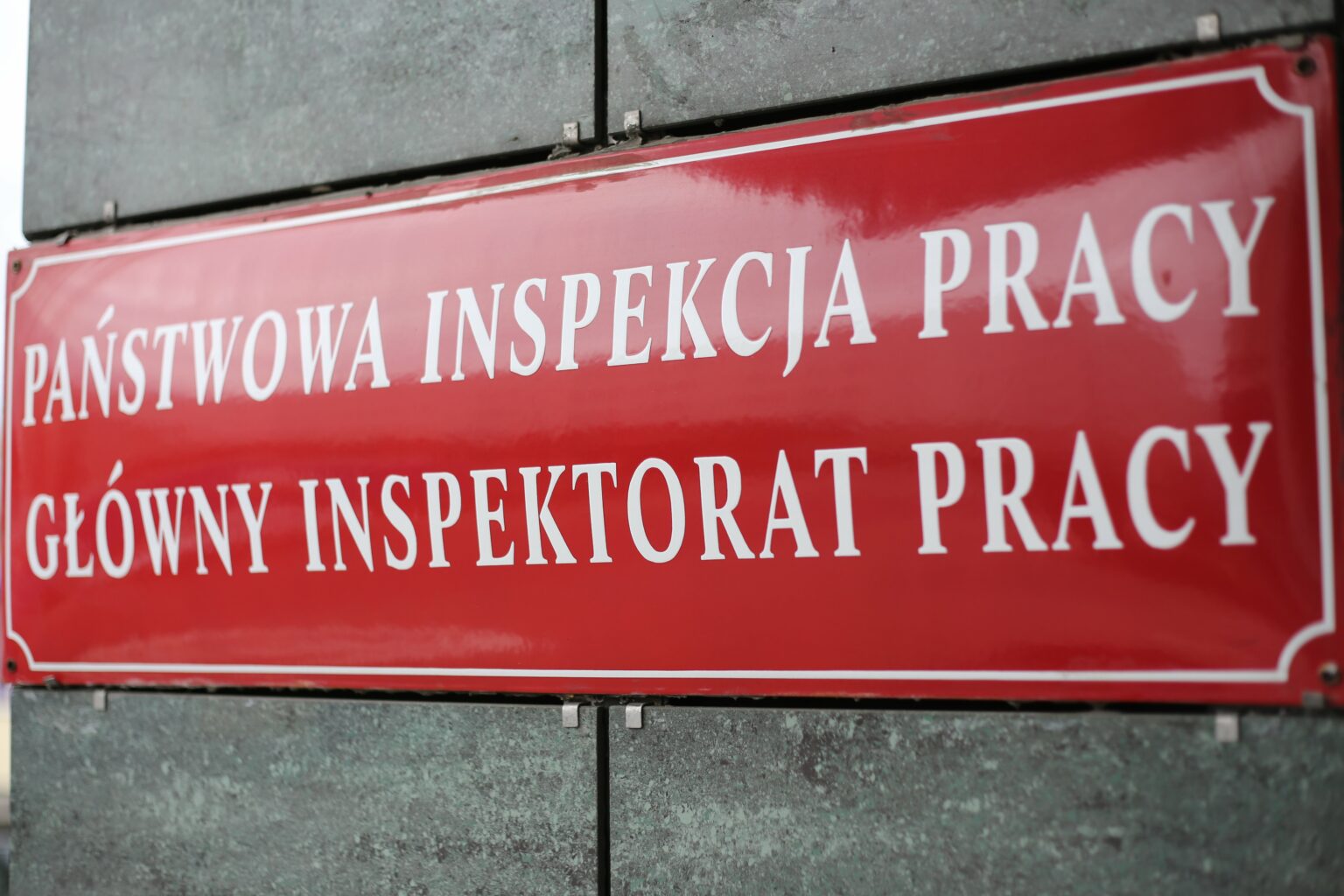 Pracodawca Ma Obowiązek Zatwierdzić Protokół Powypadkowy W Ciągu Jakie obowiązki ma pracodawca w trakcie upałów? - Radio Warszawa 106,2 FM