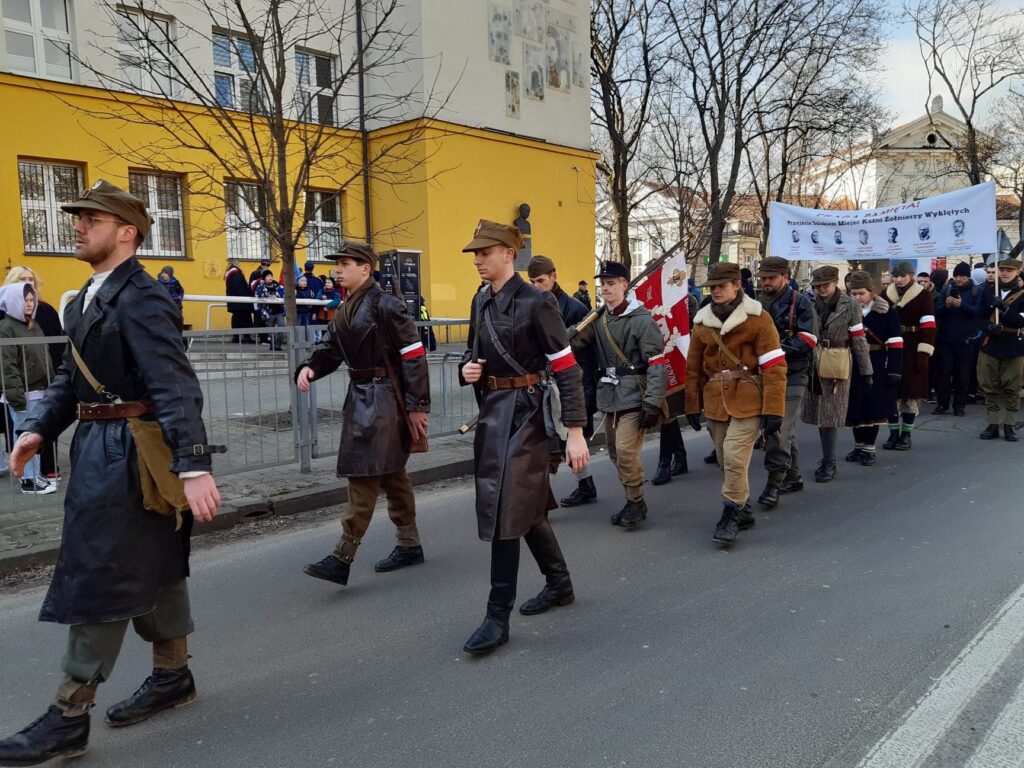 Oddali hołd bohaterom walk o niepodległość