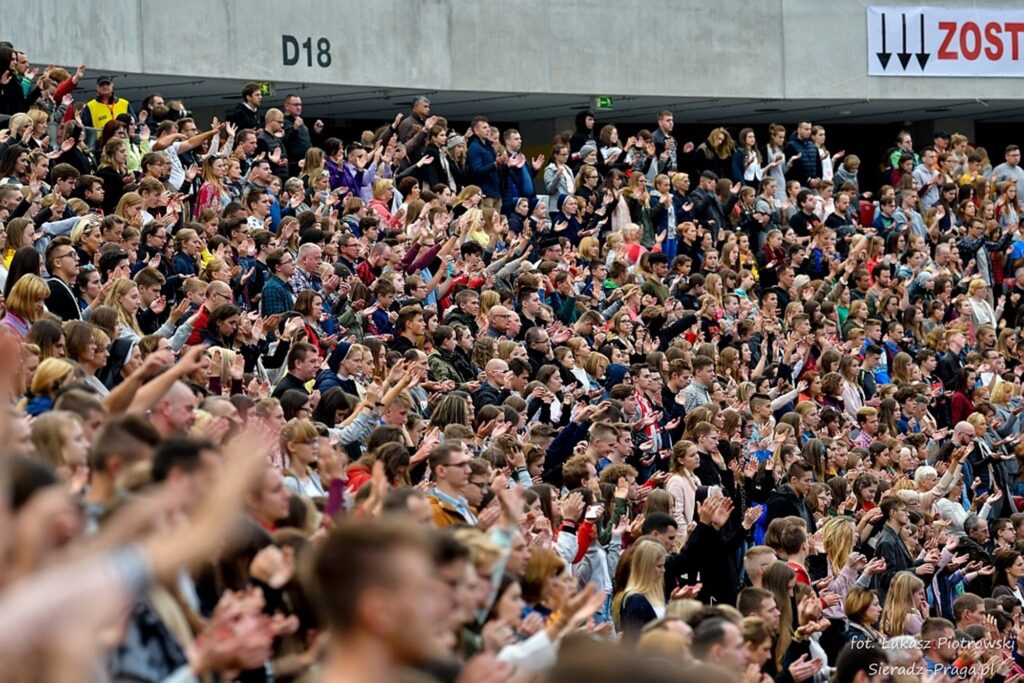 „Jezus na Stadionie Legii”