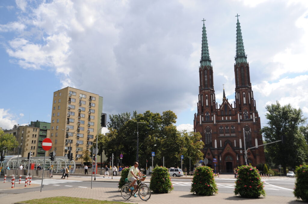 Warszawa: kościelne dzwony w godzinie „W”