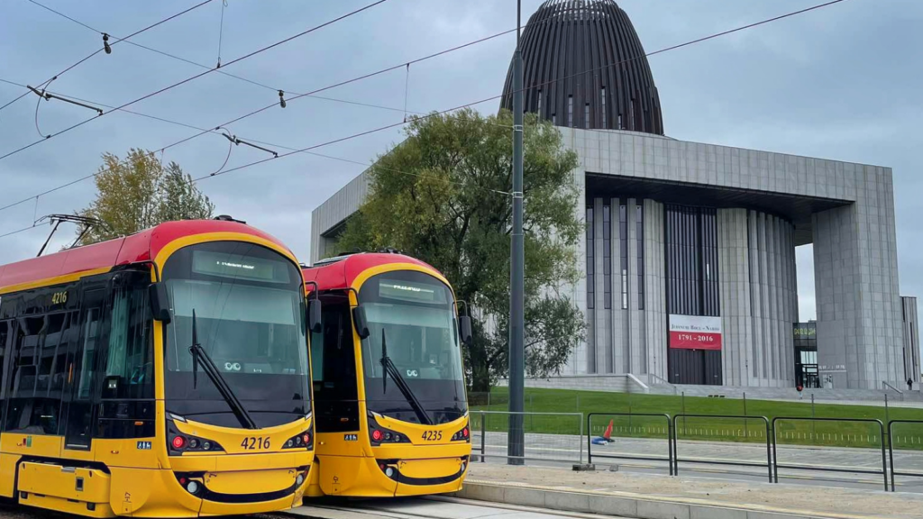 Pierwszy tramwaj dojechał do Miasteczka Wilanów