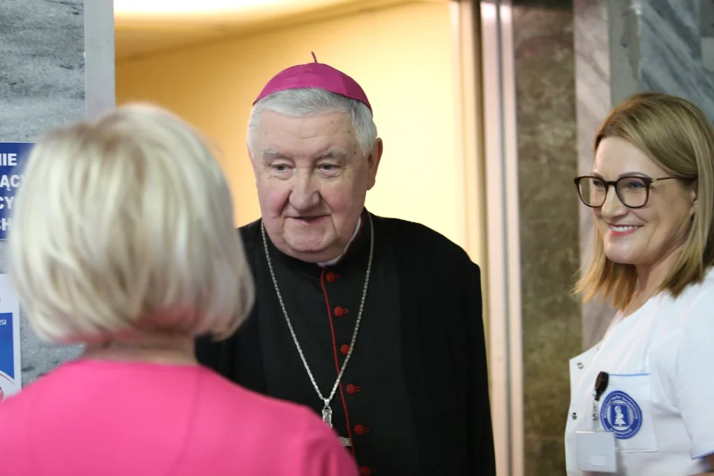 Życzenia z okazji Dnia Pielęgniarek i Położnych Życzenia z okazji Dnia Pielęgniarek i Położnych